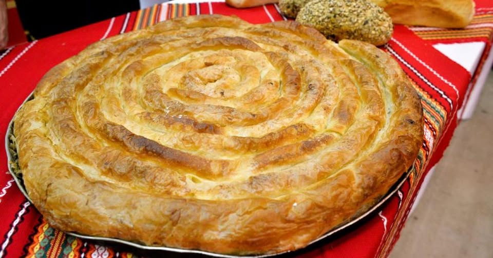 Място за два месеца в българско семейство. Баница